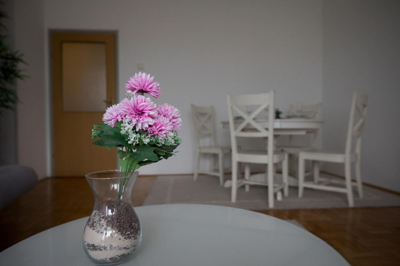 דירות אוסילק Apartman Ana מראה חיצוני תמונה