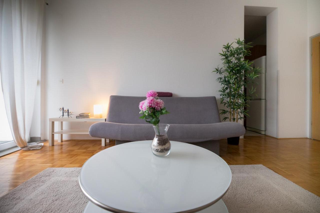 דירות אוסילק Apartman Ana מראה חיצוני תמונה